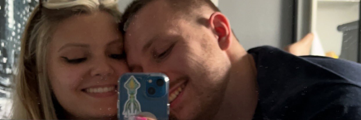 cqeka's profile banner image