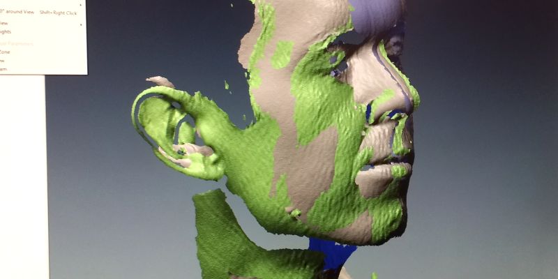 Francisco León banner