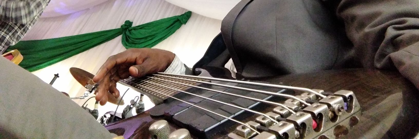 2stringsbaba's profile banner image