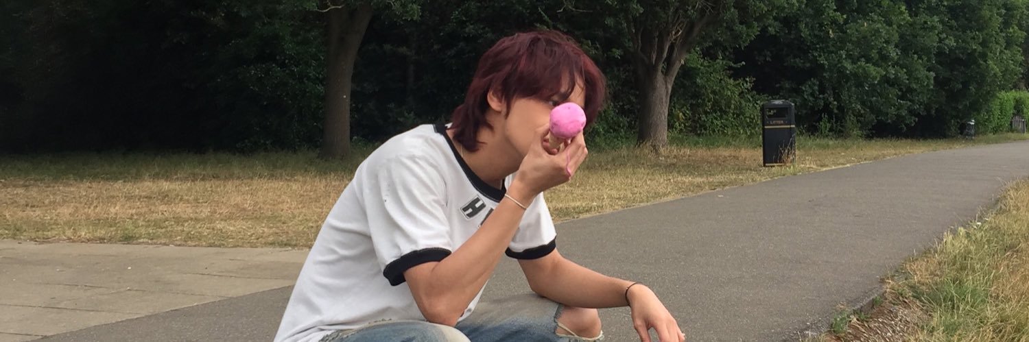 ѕ ᴘ ᴇ ʟ ʟ banner