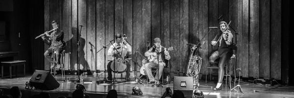 Quatretto Profile Banner