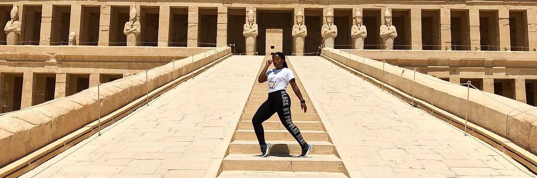 Simy Thee Mini banner