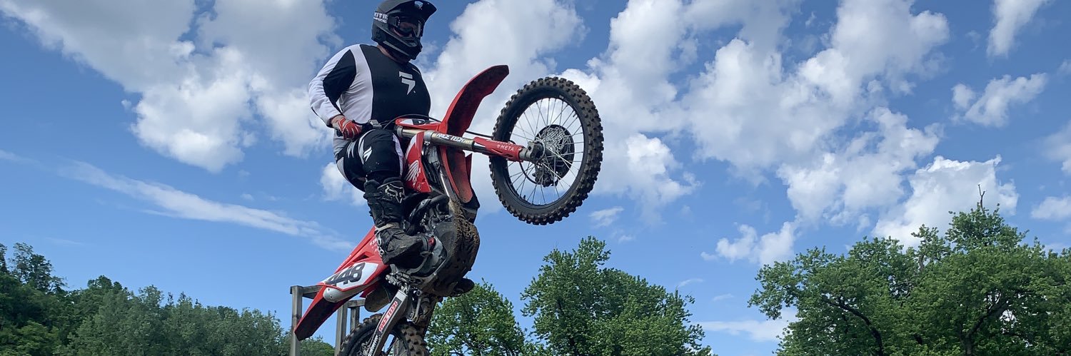 Chris Riesenberg banner