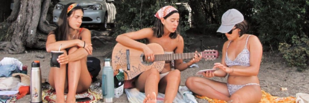 María banner