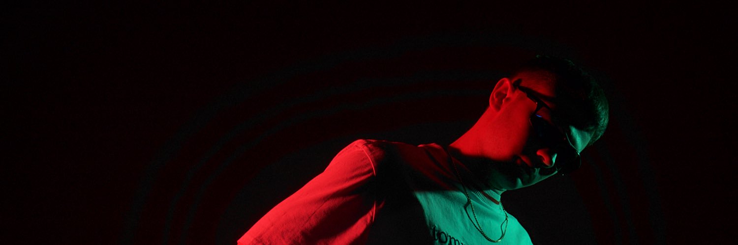 lavrinson's profile banner image