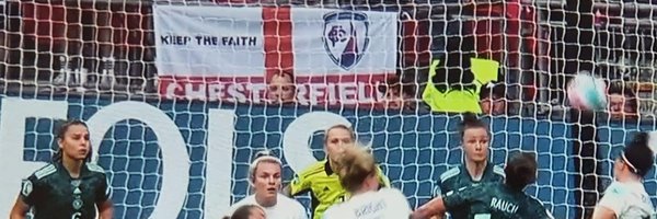 hollybaconnn Profile Banner