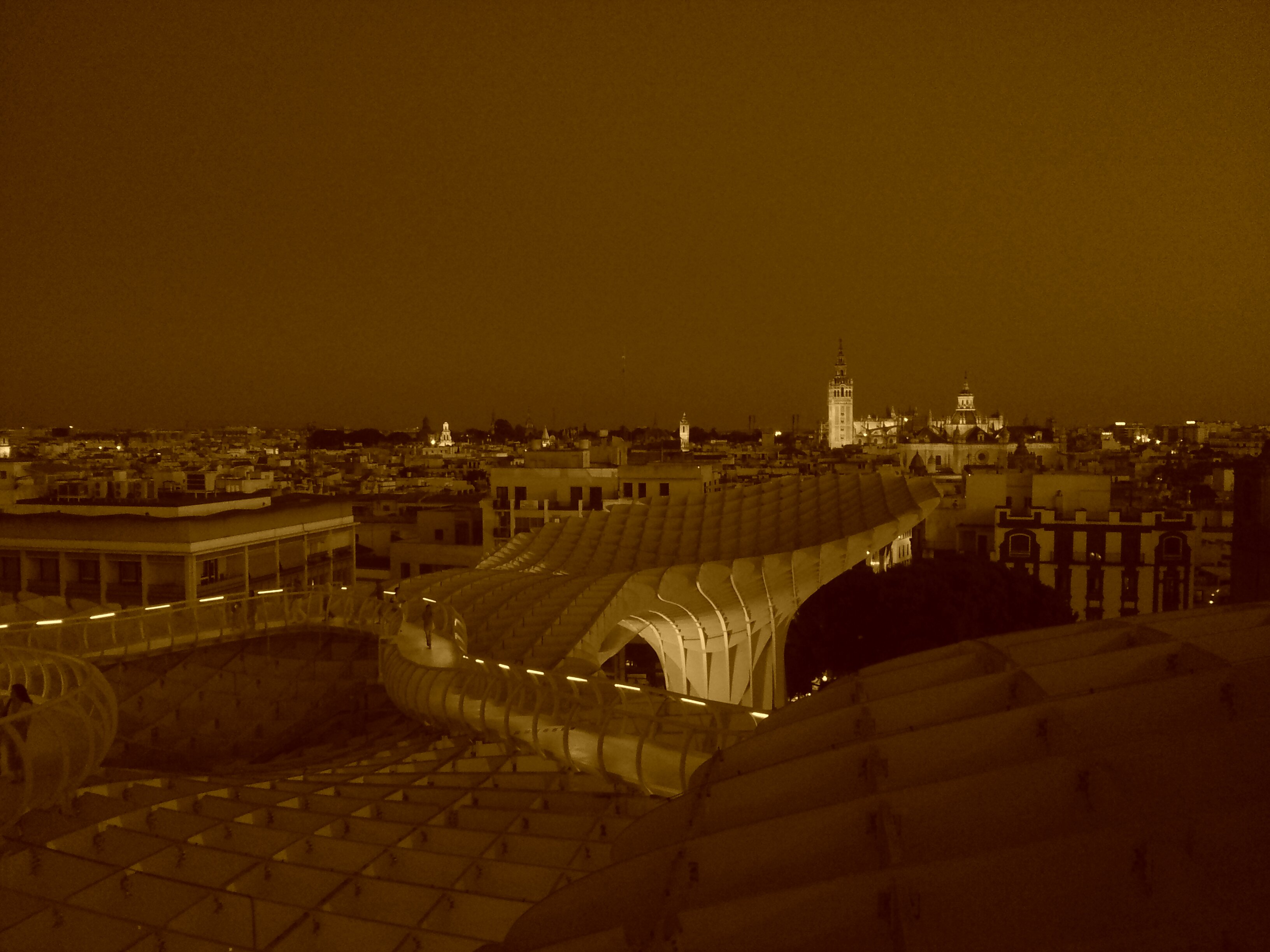 guiye86raga's profile banner image
