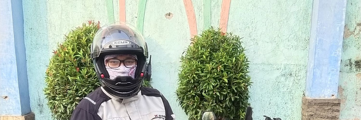 dinarade's profile banner image