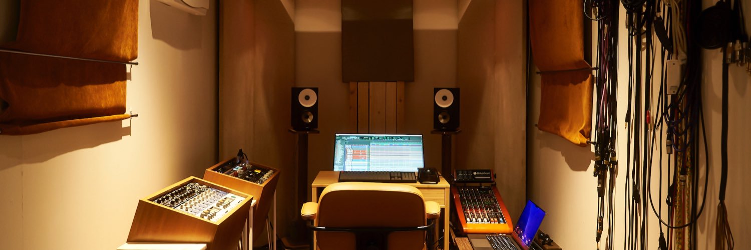 UNKNOWN SOUND STUDIO banner