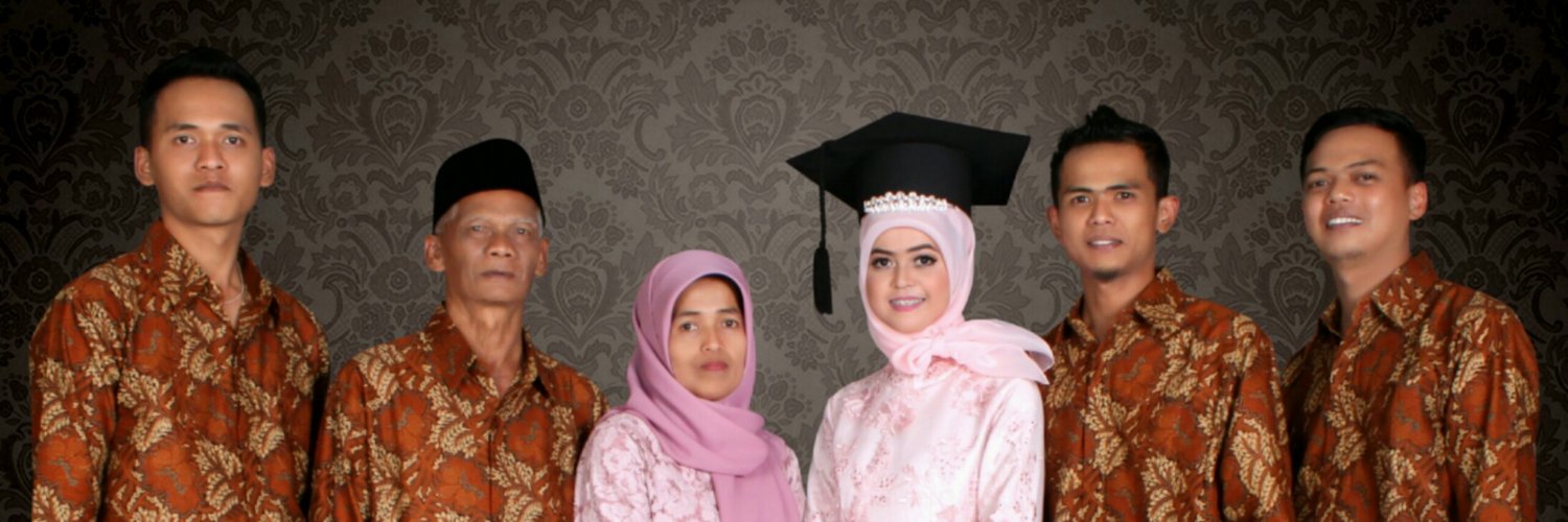 Quratul 'AINI banner