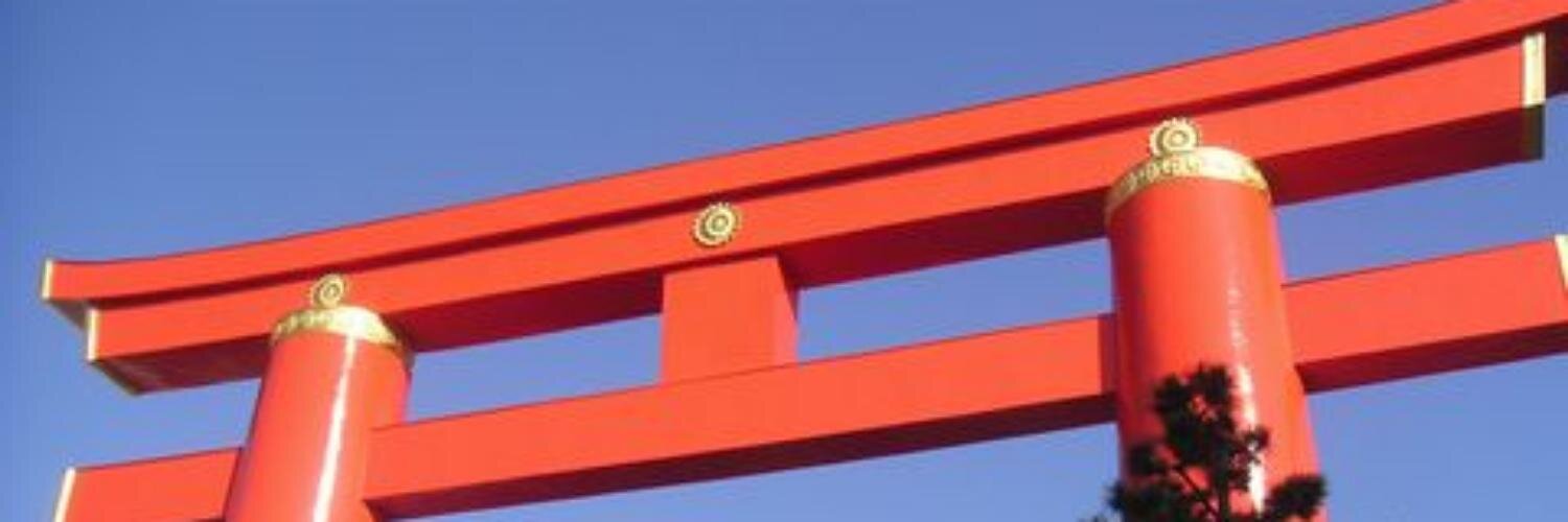 isimoti32's profile banner image