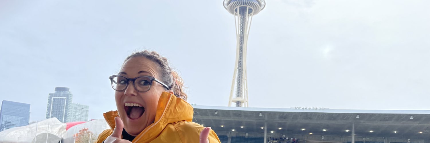 Beth Hamilton banner