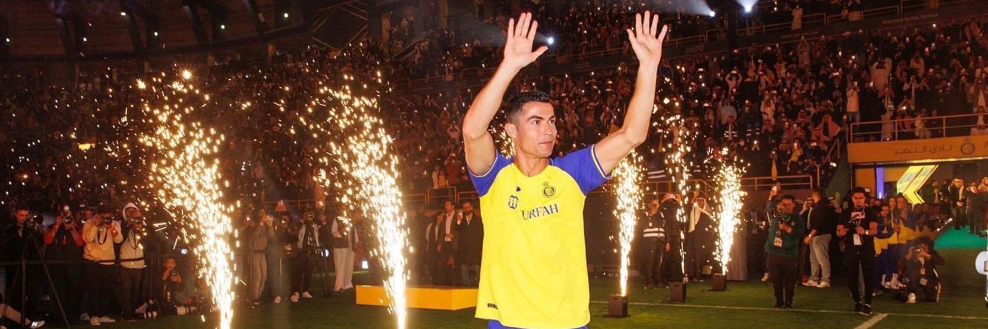 Martínez!! banner