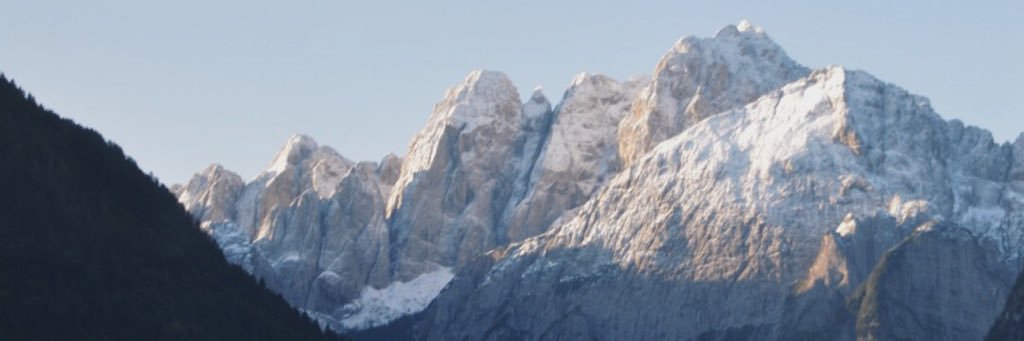 loviite123's profile banner image