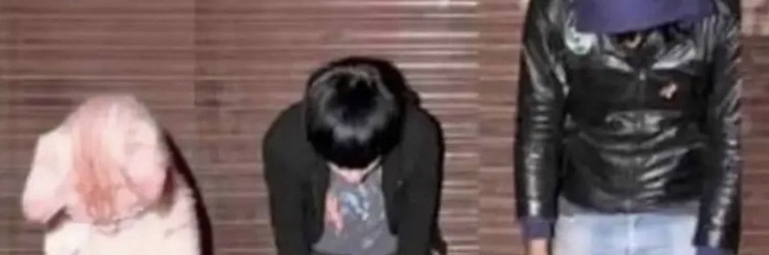 :3 banner