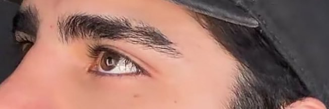 CarolB | Las pestañas de Aarón 🐈‍⬛ banner