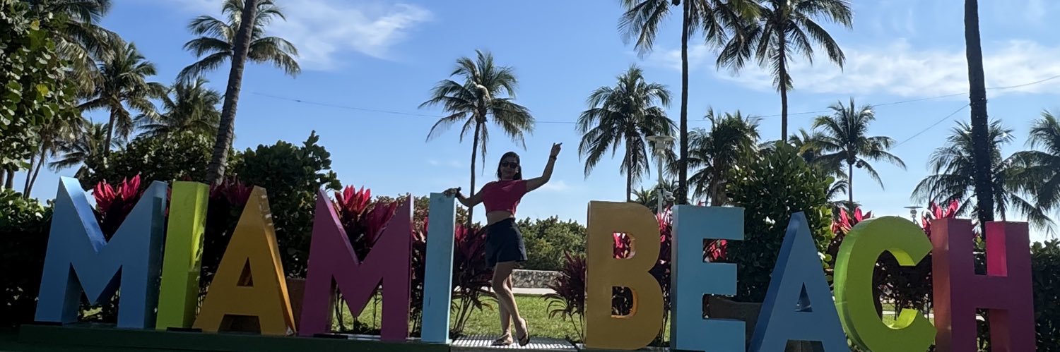 ximediiaz's profile banner image
