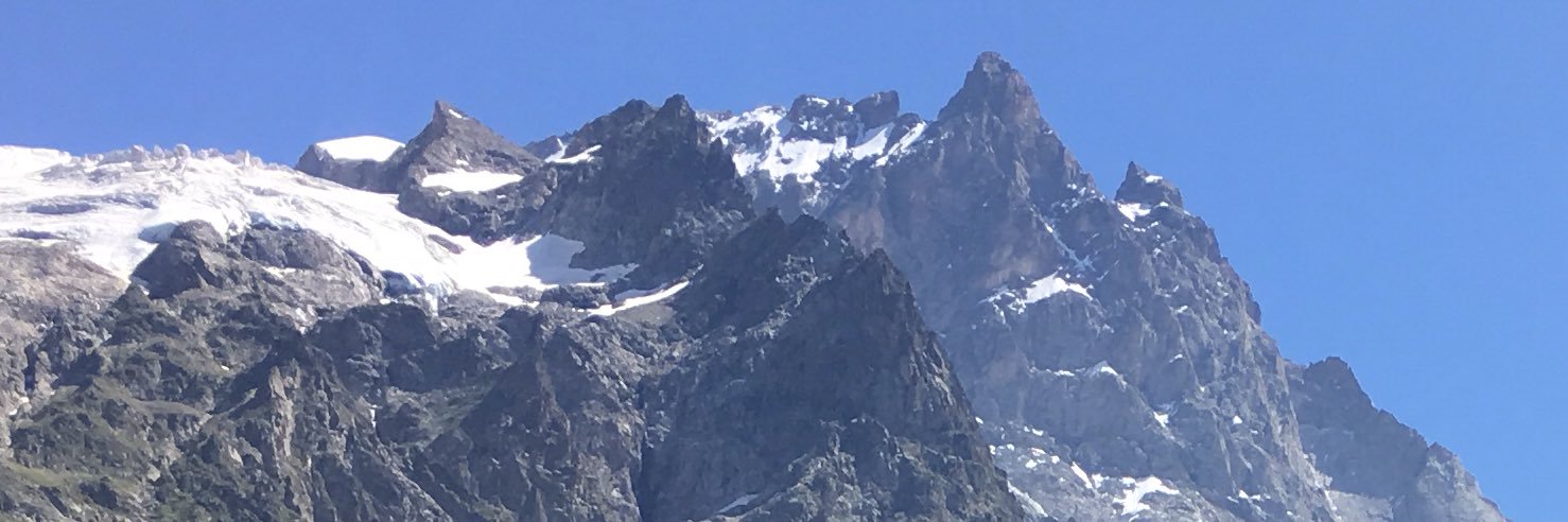 marifarnarier's profile banner image