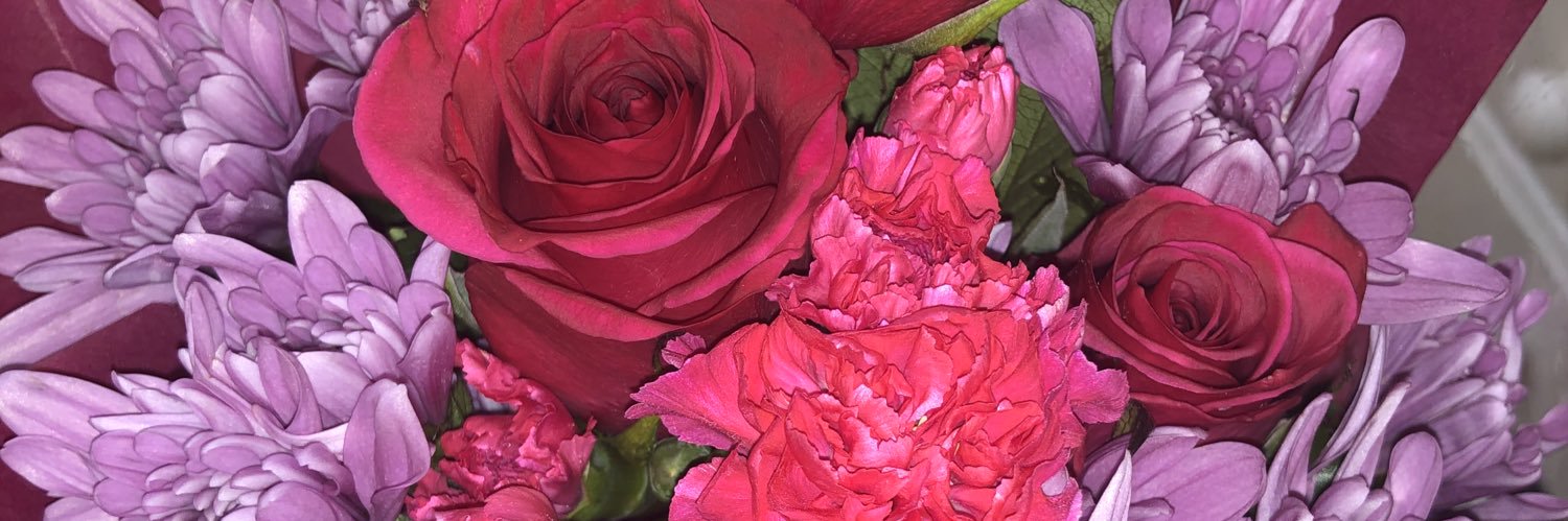 L_tiradoo's profile banner image
