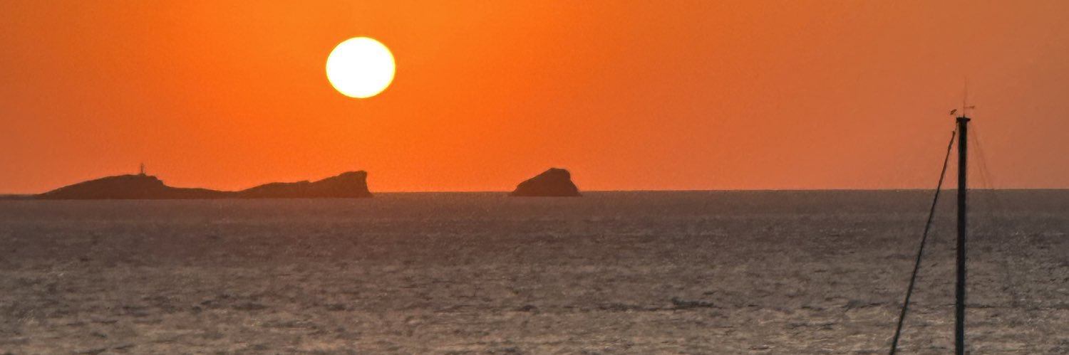 marinalvarez99's profile banner image