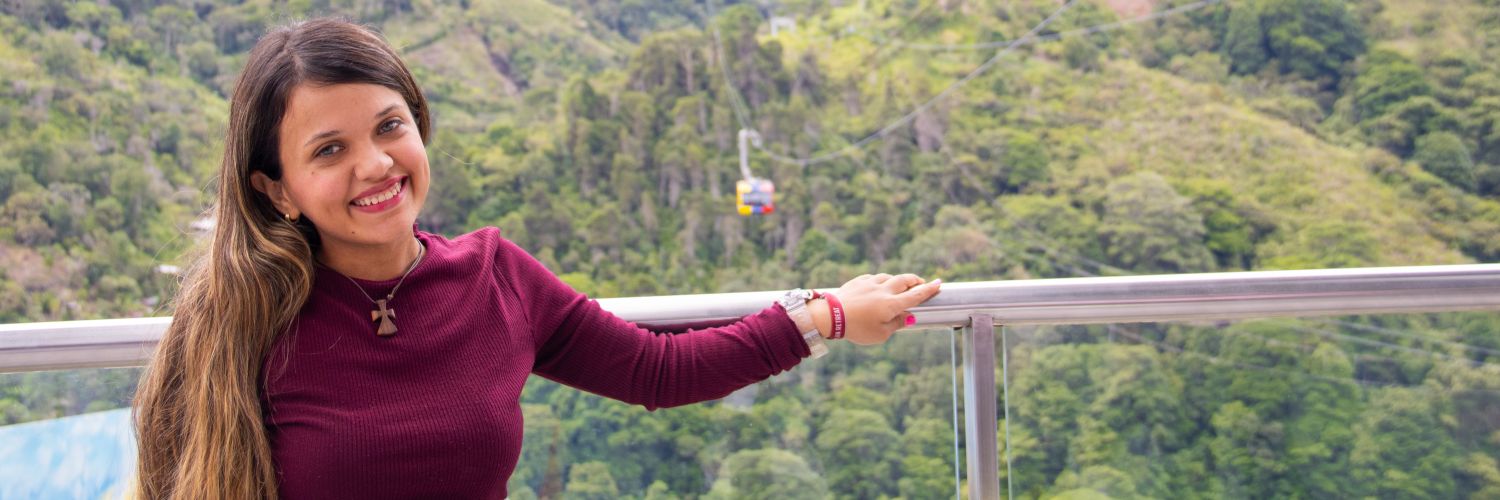 MonicaPLuna's profile banner image