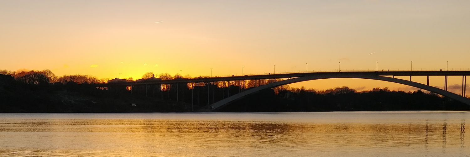 Mattias Millbro 🐧 banner