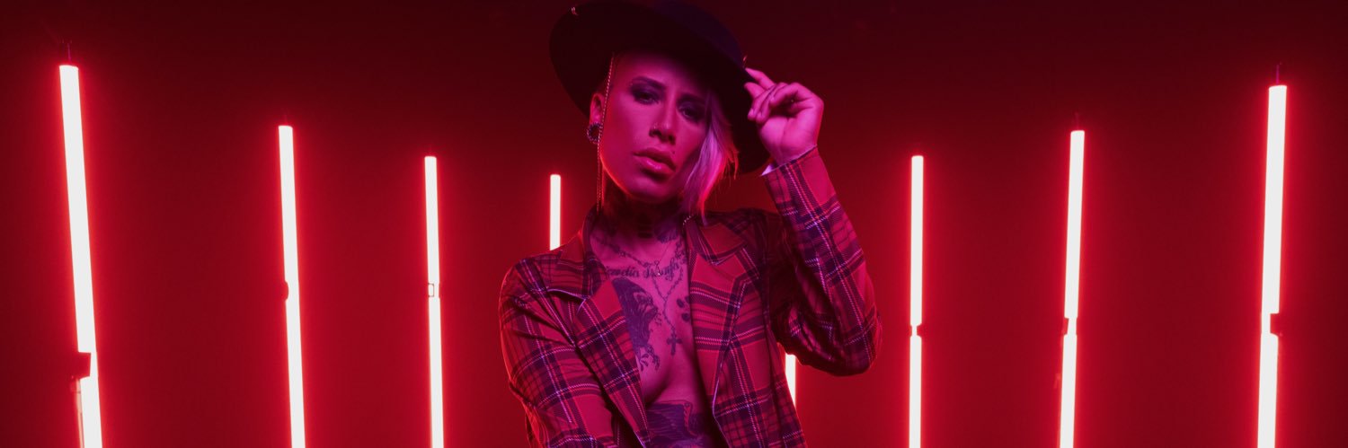 LuanaCamarah's profile banner image