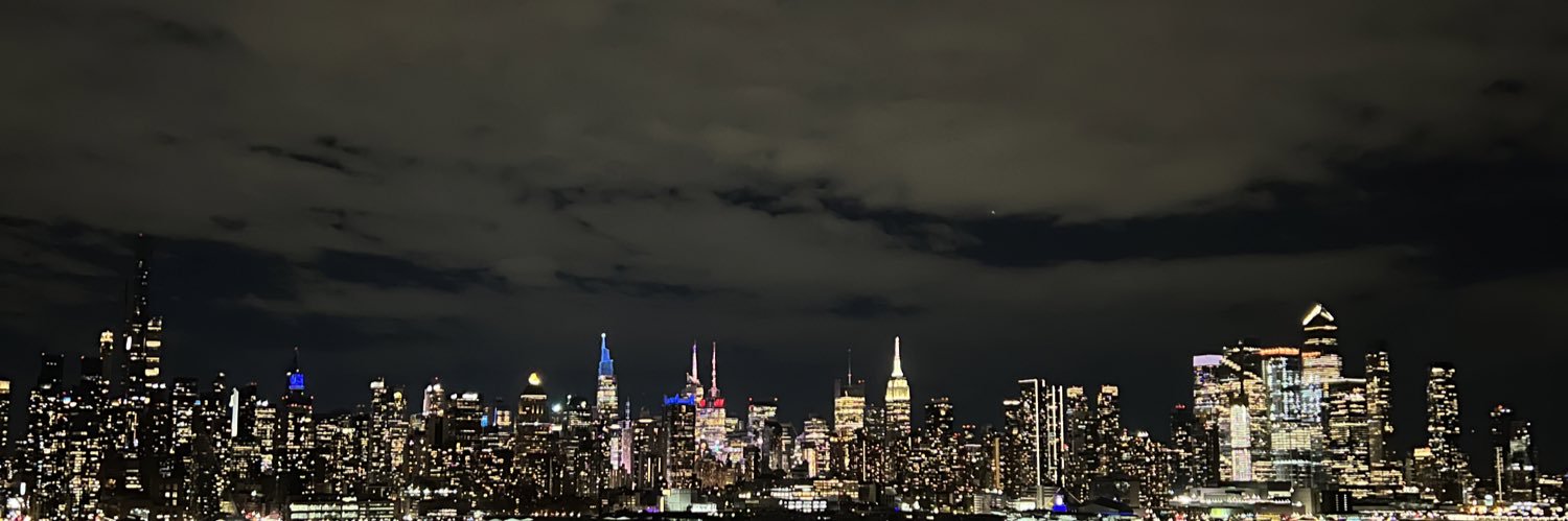 emsim_'s profile banner image