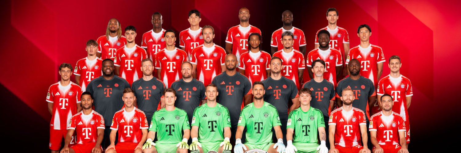 FCBayernRO's profile banner image