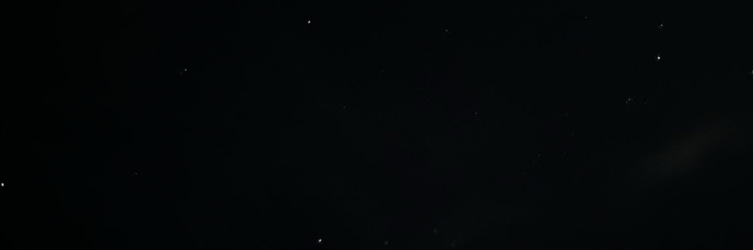 lojainfz's profile banner image