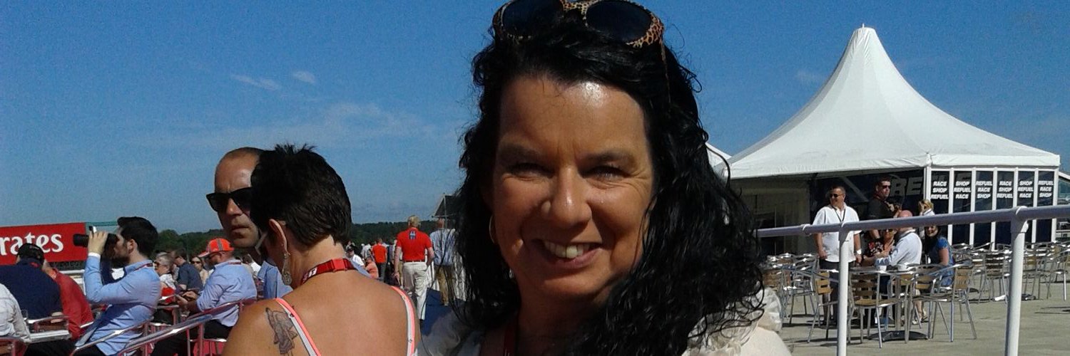 sue4formulaone's profile banner image