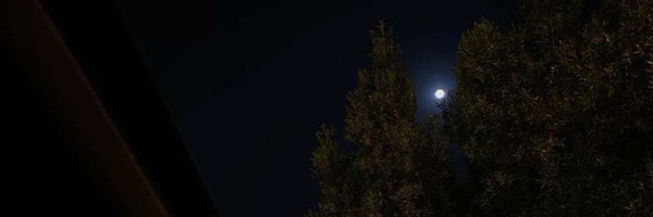 iOnlySmira Profile Banner
