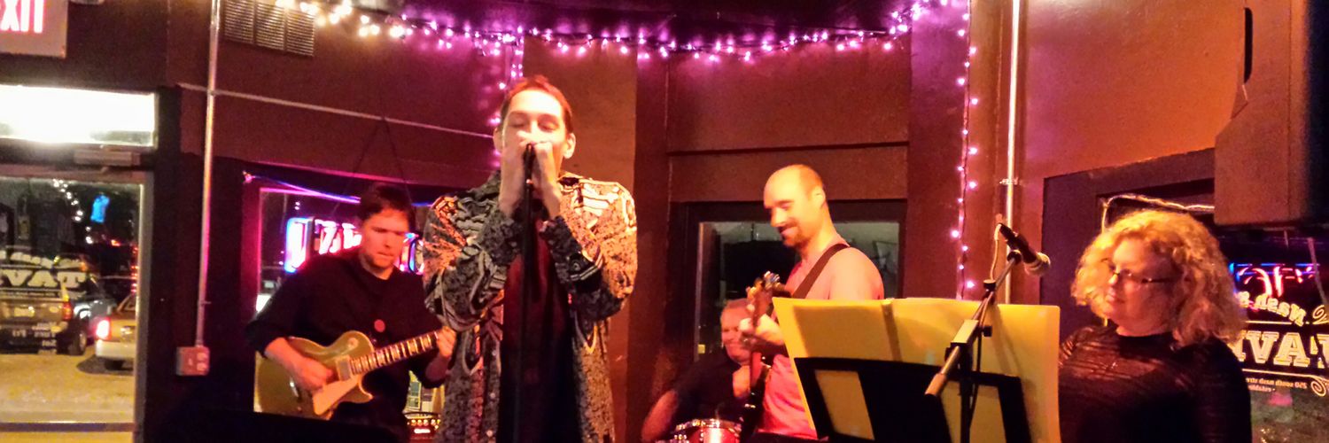 tinyhouseband's profile banner image