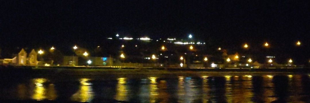 headswimming's profile banner image