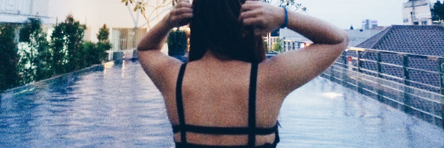 nataliaocha's profile banner image