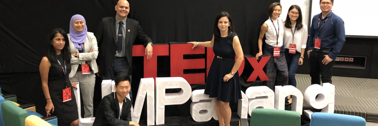SuzanneMooney's profile banner image