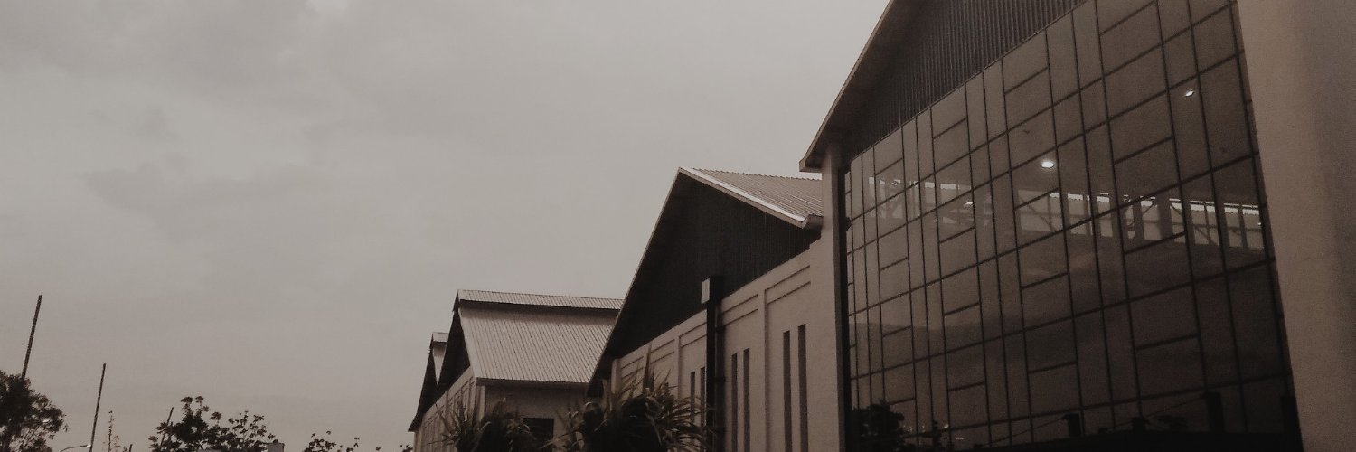 Enggak Lurus banner