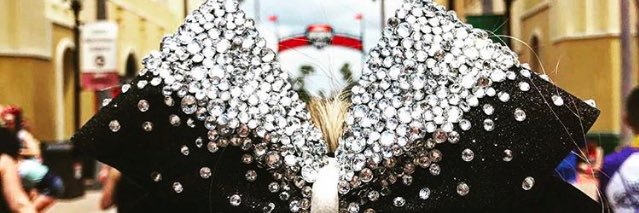 twisted bows uk banner