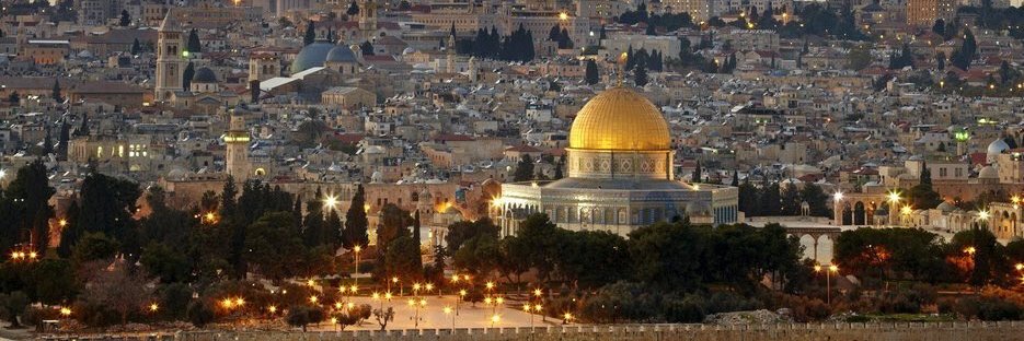 aisha_awil's profile banner image