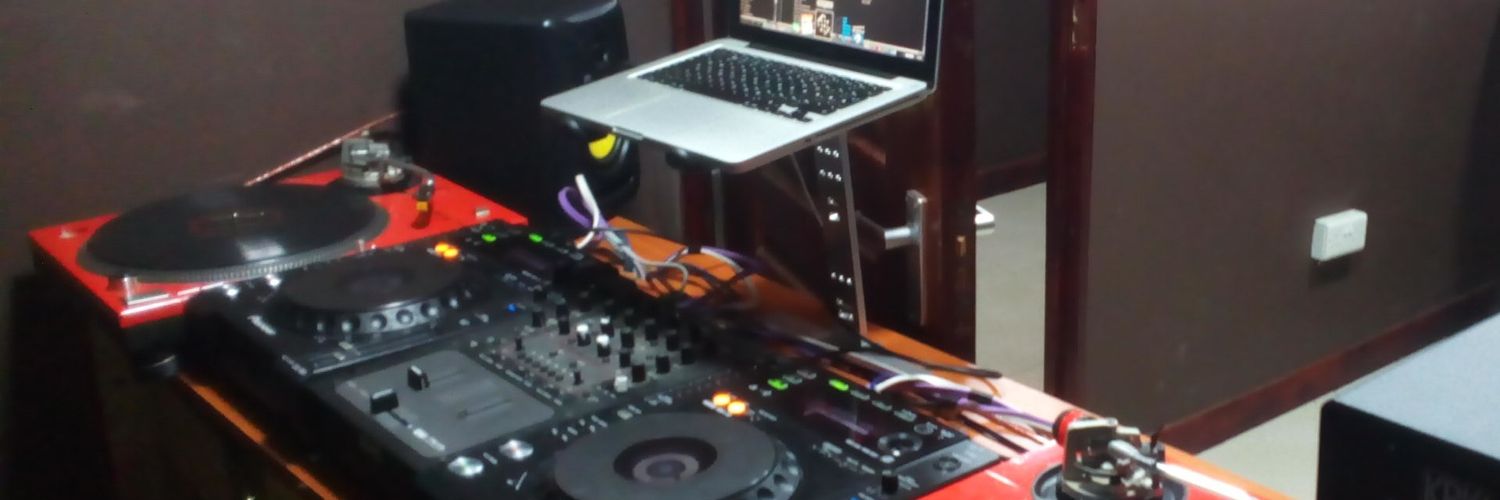 DeanDeejay's profile banner image