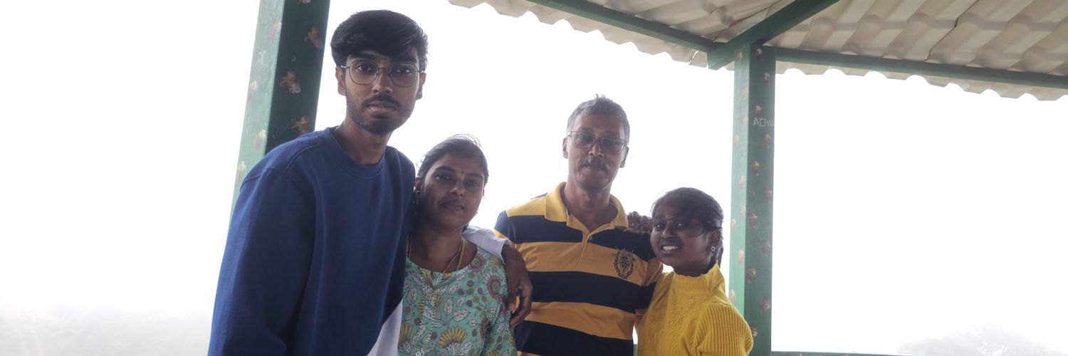 senthilakhil's profile banner image