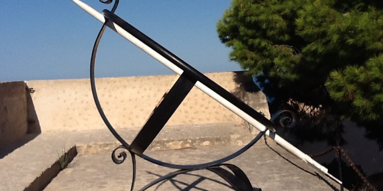 Professor Dawn Edge banner