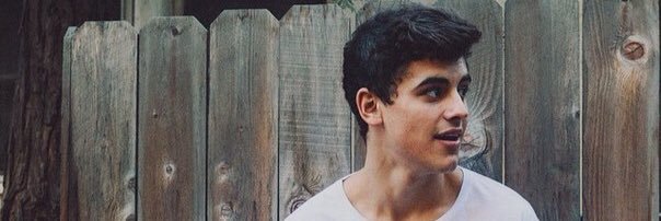 idole_dm's profile banner image