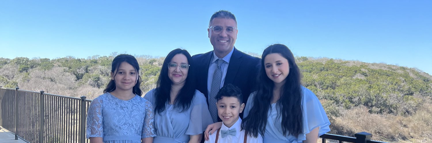 vbcortiz's profile banner image