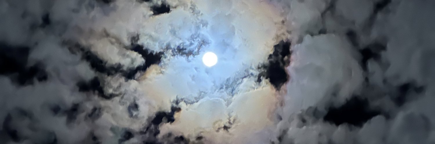 2177hh_yu's profile banner image