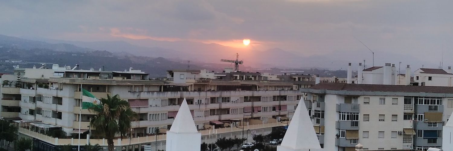 Lourdes Millón Rando banner