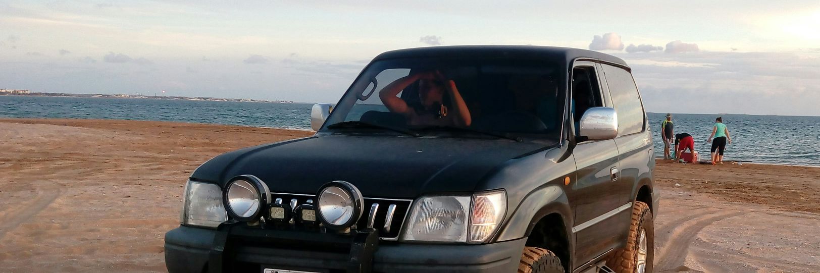 rpesteban's profile banner image