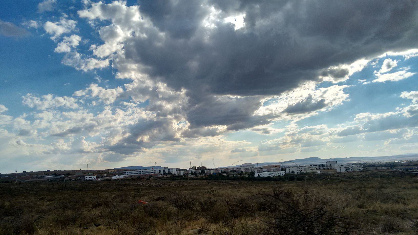 Armando Pérez banner