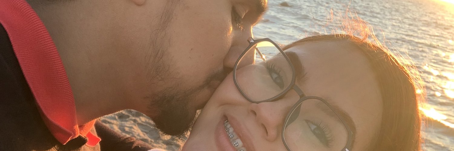 IsabelRoomero's profile banner image