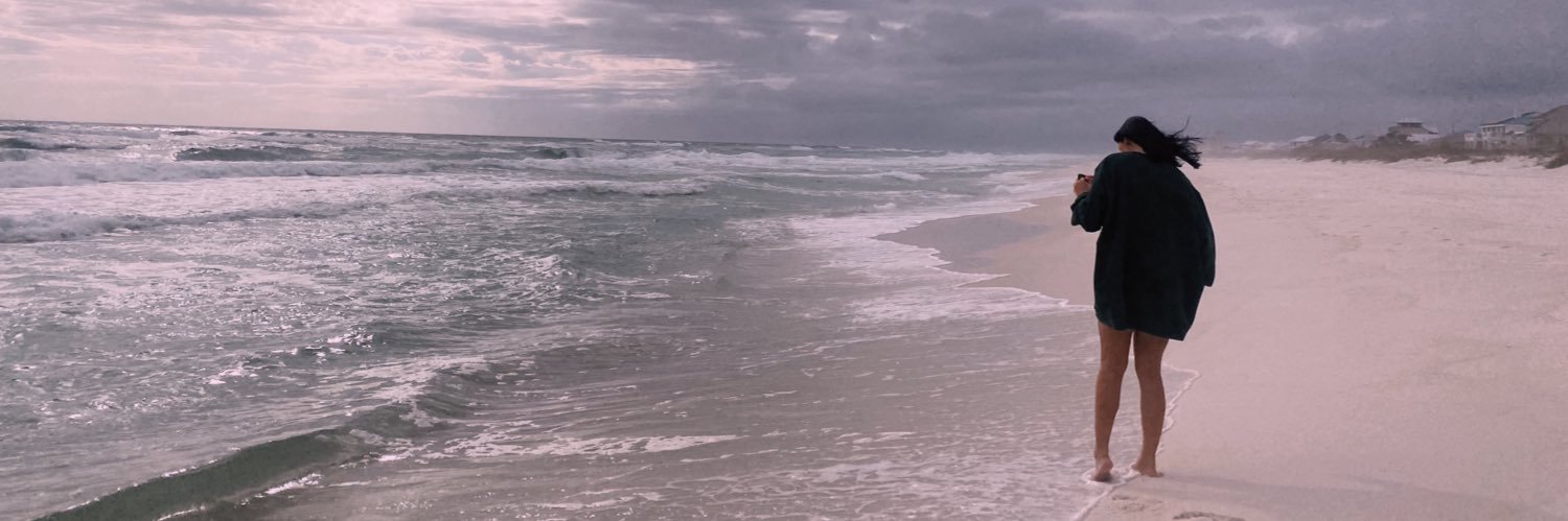 nicholepay1's profile banner image